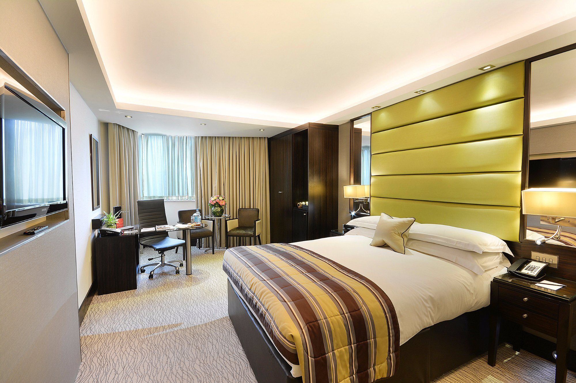 Montcalm Mayfair, Autograph Collection ลอนดอน ภายนอก รูปภาพ A room at the hotel